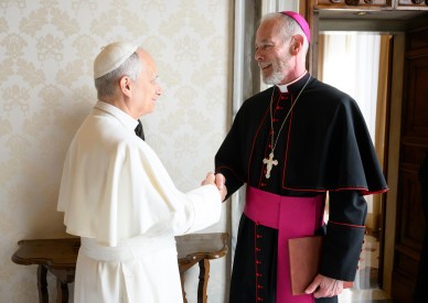 Pope supports solidarity with immigrants in US, Catholics must stand together, archbishop says