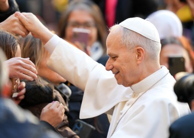 God offers new possibilities, not prohibitions, with his invitation to love, pope says
