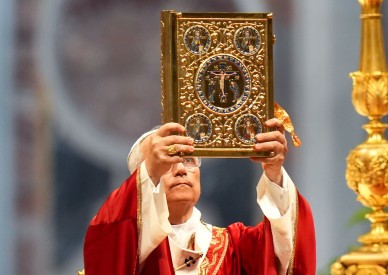 In a world of empty words, sacred Scripture offers nourishment, healing, pope says