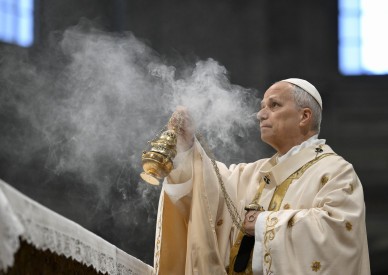 'In this dark hour of history,' do not shy away from your mission, pope says