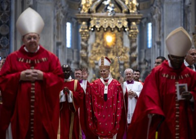 Holy Spirit opens doors of peace, truth and forgiveness, pope says