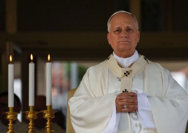 Never let injustice, evil in the world corrupt your heart, pope tells faithful