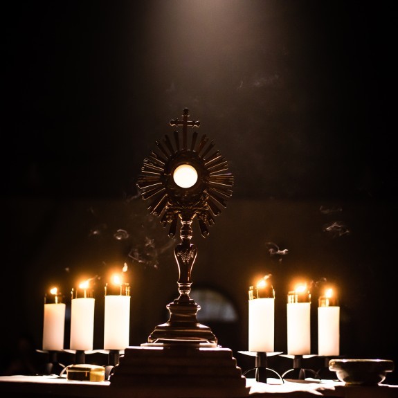 Eucharist monstrance 