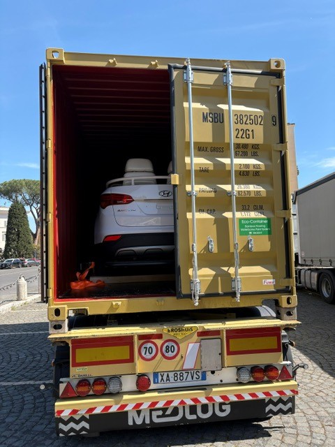 popemobile loaded