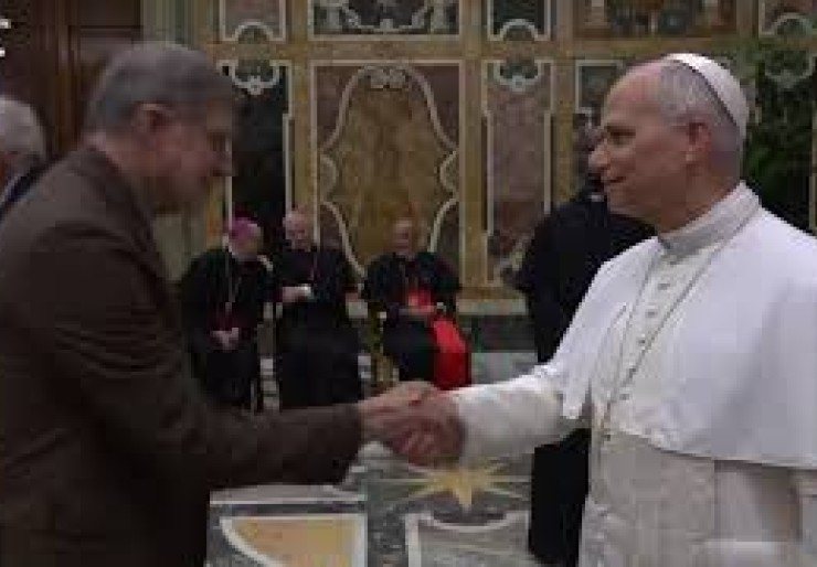Pope Leo meets cinema greats