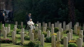 Pope prays for dead soldiers