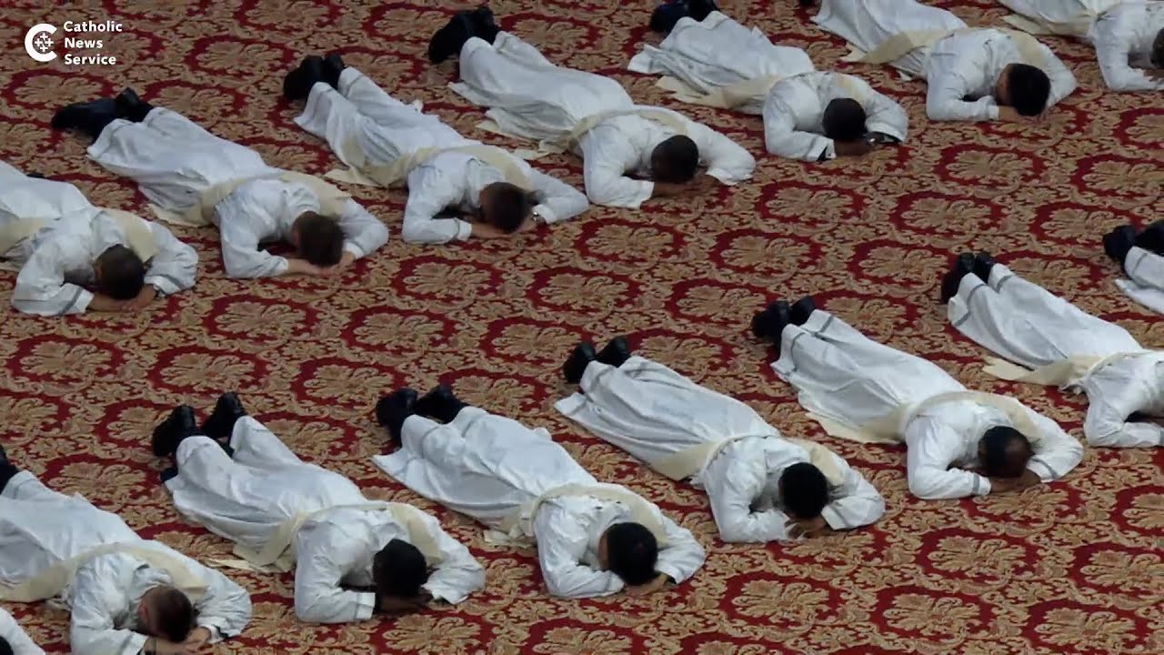 Pope Leo ordains priests: Be faithful!